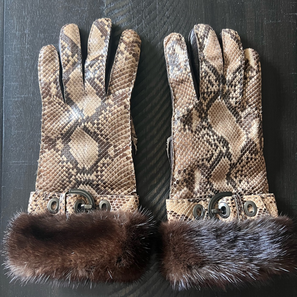 Python Gloves With Mink Trim